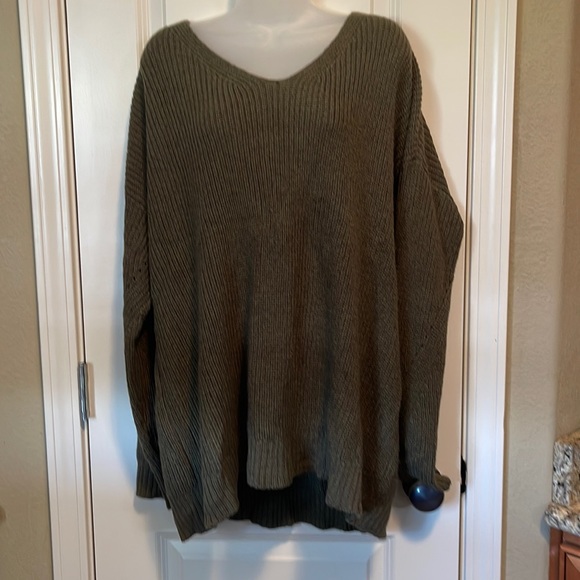 a.n.a Sweaters - Olive green double B sweater with cross cross in back size XL